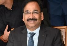 शराब घोटाला: ACB ने IAS विनय चौबे को हिरासत में लिया, चल रही पूछताछ