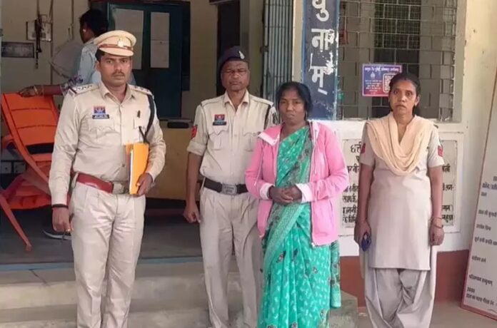 20251113174407_suitcase cand