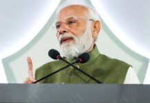 पीएम मोदी ने 9 करोड़ किसानों के खाते में भेजे 18,000 करोड़
