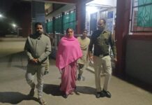 कुख्यात महाठग शिवा साहू की मां और सहयोगी गिरफ्तार