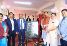 स्वास्थ्य मंत्री ने मेडिकल कॉलेज के 120 सीटर छात्रावास का उद्घाटन किया