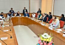 विधानसभा अध्यक्ष डॉ रमन सिंह की अध्यक्षता में में कार्य मंत्रणा समिति की बैठक आयोजित