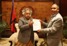 नेपाल में 115 दिनों बाद मंत्री कुलमान घिसिंग ने दिया इस्तीफा