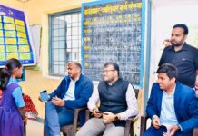 जमीनी हकीकत जानने फील्ड पर उतरे केंद्रीय सचिव