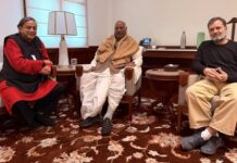 शशि थरूर ने राहुल गांधी,खरगे से मुलाकात कर कहा,सब ठीक है