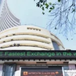 शेयर बाजार में भारी उतार-चढ़ाव, सेंसेक्स 135 अंक गिरकर बंद