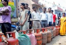 ईरान-अमेरिका-इजराइल तनाव के बीच भारत में गैस सप्लाई पर असर, एजेंसियों ने नए कनेक्शन रोके ईरान-अमेरिका-इजराइल तनाव के बीच भारत में गैस सप्लाई पर असर, एजेंसियों ने नए कनेक्शन रोके