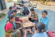 हिंसा से हुनर तक: आत्मसमर्पित माओवादी अब सीख रहे रोजगार के नए रास्ते