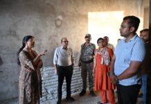 श्योपुर: कलेक्टर ने सर्किट हाउस निर्माण कार्य का किया निरीक्षण