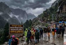 चारधाम यात्रा: खराब मौसम के बीच प्रशासन ने श्रद्धालुओं से सतर्क रहने की अपील की