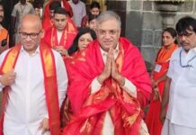 सीईसी ज्ञानेश कुमार ने परिवार के साथ किए भगवान श्री वेंकटेश्वर स्वामी के दर्शन