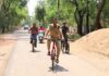 पीएम मोदी की अपील से प्रेरित पहल: साइकिल से ऑफिस पहुंचे कबीरधाम एसपी, कर्मचारियों को दिया ऊर्जा बचत का संदेश