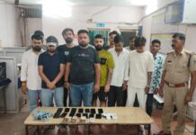 फाफाडीह में जुए के फड़ पर पुलिस की बड़ी रेड, 15 आरोपी गिरफ्तार