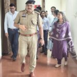 इंडक्शन ट्रेनिंग के तहत डिप्टी कलेक्टर्स ने किया रायपुर थाना कोतवाली का शैक्षणिक भ्रमण