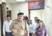 इंडक्शन ट्रेनिंग के तहत डिप्टी कलेक्टर्स ने किया रायपुर थाना कोतवाली का शैक्षणिक भ्रमण