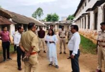 नीट परीक्षा की तैयारियों का जायजा, कलेक्टर-एसपी ने किया परीक्षा केंद्रों का निरीक्षण