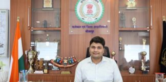 शिक्षा से जुड़ेगा हर बच्चा, तभी बनेगा सशक्त समाज: कलेक्टर विश्वदीप
