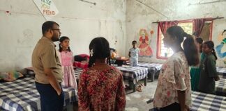 छात्रावासों में लापरवाही पर सख्त कार्रवाई, भृत्य और अधीक्षक निलंबित
