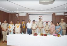 रायपुर कमिश्नरेट में सेवानिवृत्त पुलिसकर्मियों का सम्मेलन, समाज सेवा में सहयोग का लिया संकल्प