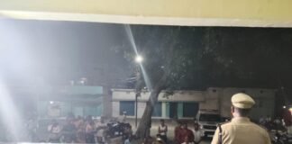 उरला इतवारी बाजार में पुलिस का जनसंपर्क अभियान जारी, अपराधियों पर लगातार कार्रवाई