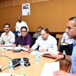 रेलवे ओवरब्रिज और अंडरब्रिज निर्माण में तेजी लाने के निर्देश, PWD सचिव ने की समीक्षा बैठक