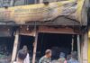 रामसागरपारा की दुकान में लगी आग, पुलिस और फायर ब्रिगेड की तत्परता से टला बड़ा हादसा