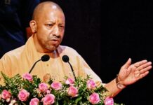 50 हजार छात्राओं को स्कूटर देगी यूपी सरकार, सीएम योगी ने किया बड़ा ऐलान