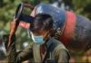 19 किलो वाले कमर्शियल LPG सिलेंडर के दाम 200 रुपये से अधिक घटे