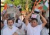 स्मार्ट मीटर और बढ़े बिजली बिल के विरोध में कांग्रेस का प्रदर्शन, मीटर तोड़े और बिल जलाए