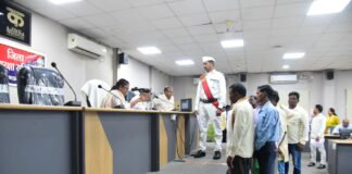 कलेक्टर ने जनदर्शन में सुनी आमजनों की समस्याएं