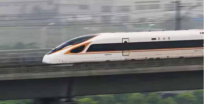 20260814132927_Train