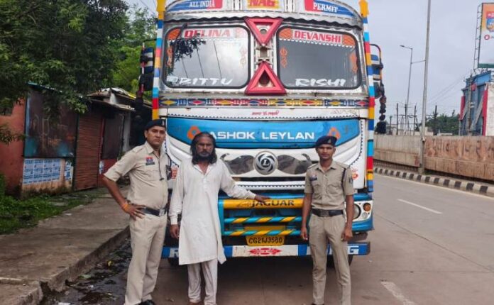 20260815130655_chor truck