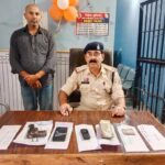 ₹12 लाख के जेवर लूटकांड का फरार आरोपी गिरफ्तार, पिस्टल-कारतूस और नकदी बरामद