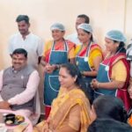 सुकमा में उम्मीद की नई तस्वीर: पंचायत कैफे से महिलाओं को मिला स्वावलंबन का मंच, ‘आजीविका एक्सप्रेस’ से गांवों को मिली रफ्तार