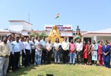 गांधी जयंती पर कलेक्टर तनुजा सलाम ने राष्ट्रपिता को किया नमन