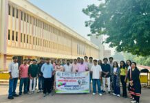 एनआईटी रायपुर ने राजिम में चलाया स्वच्छता अभियान, निकाली जागरूकता रैली